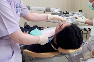 女性用の高品質低価格な医療ウィッグ