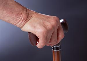 目立たない矯正装置で歯並びを改善!早良区で話題のインビザラインを徹底解説